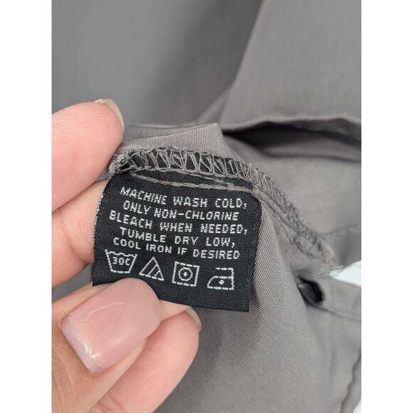 Vintage No Boundaries Button Up Shirt Men Size M Y2K Grunge Emo Tattoo Flame Alt - Picture 11 of 11